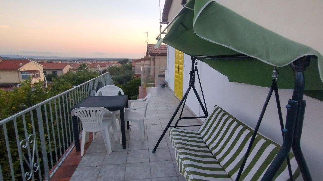 Casa Vacanze "Villa Severina" Iun R6166 R6692 Carbonia Exterior foto